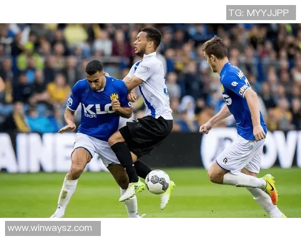 欧联杯精彩对决斯拉维亚主场迎战豪门切尔西全力争胜