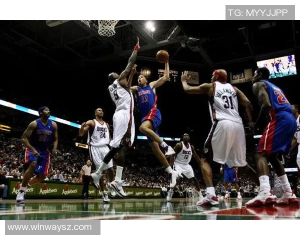 活塞与勇士精彩对决3月25日比赛录像回放及精彩瞬间分析