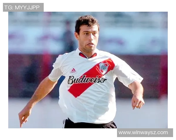 河床队与巴勒的激烈对决展现足球魅力与团队精神的巅峰较量