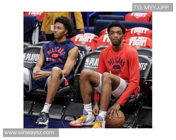 赫伯特琼斯的篮球之路与职业生涯成就探讨