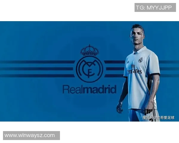 足球冈山录雉迎战横滨队激情对决展现精彩瞬间 足球冈山录雉迎战横滨队激情对决展现精彩瞬间