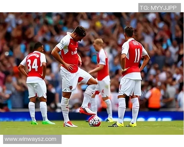 阿森纳与曼联对决全方位分析球队状态战术及历史交锋记录 阿森纳与曼联对决全方位分析球队状态战术及历史交锋记录