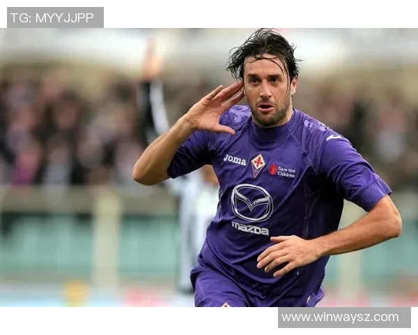 厄德高的崛起之路：从默默无闻到足球巨星的传奇故事