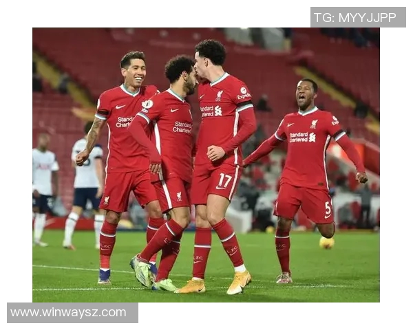 热刺与利物浦巅峰对决海报展现激情与荣耀的足球盛宴