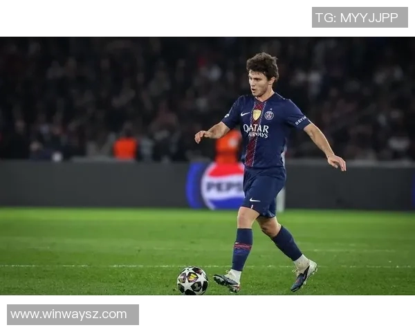 若昂内维斯的崛起与挑战：从青训到职业生涯的精彩旅程