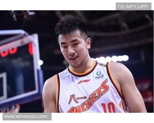 邹雨宸：从篮球场上的新星到职业生涯的辉煌之路